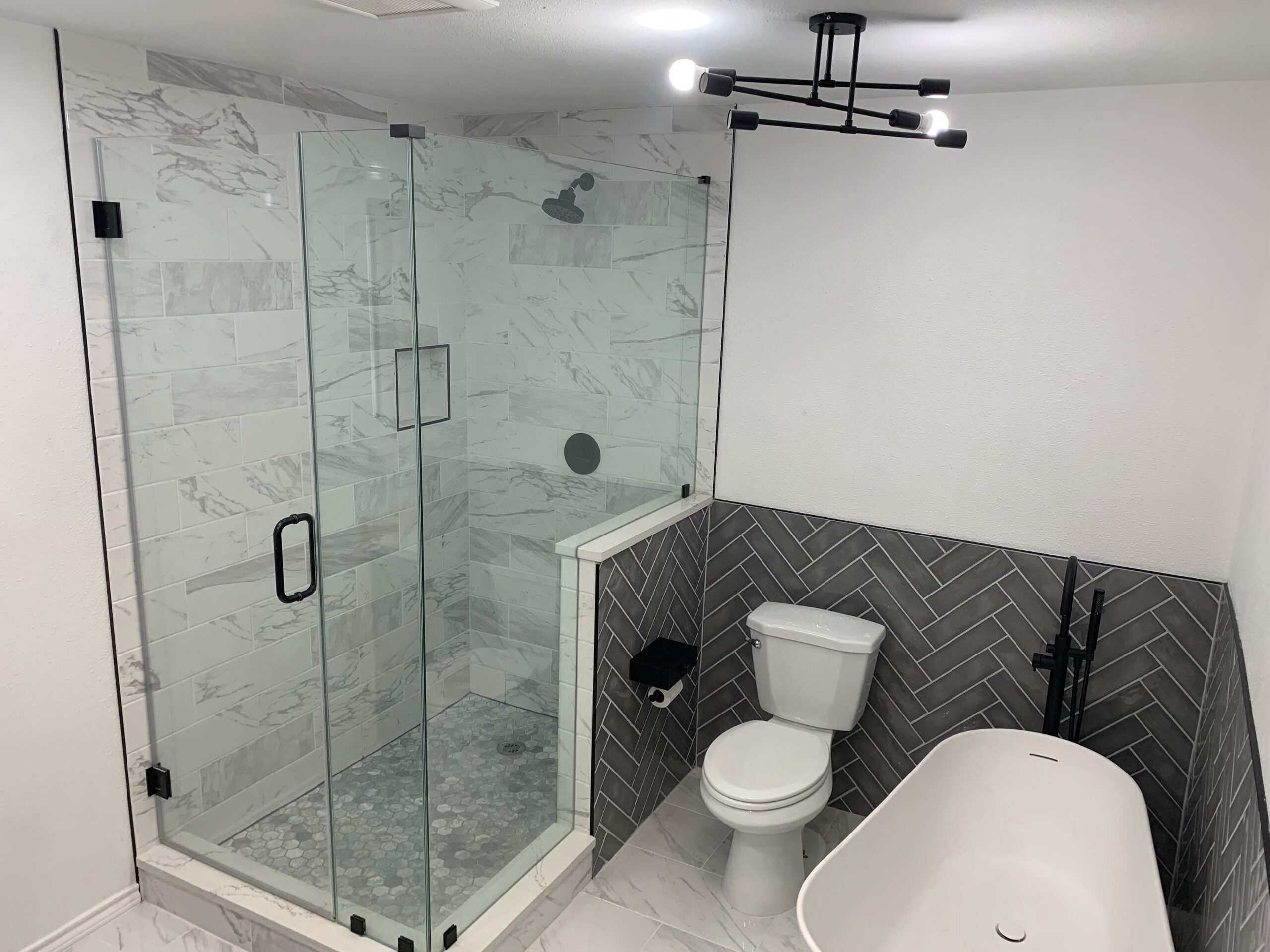 Full Bathroom Remodel in Dallas, TX - Make Ready Residential